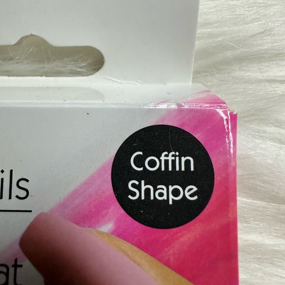 🩷5/$10 Sassy+Chic Matte Fashion Nails - Picture 3 of 6